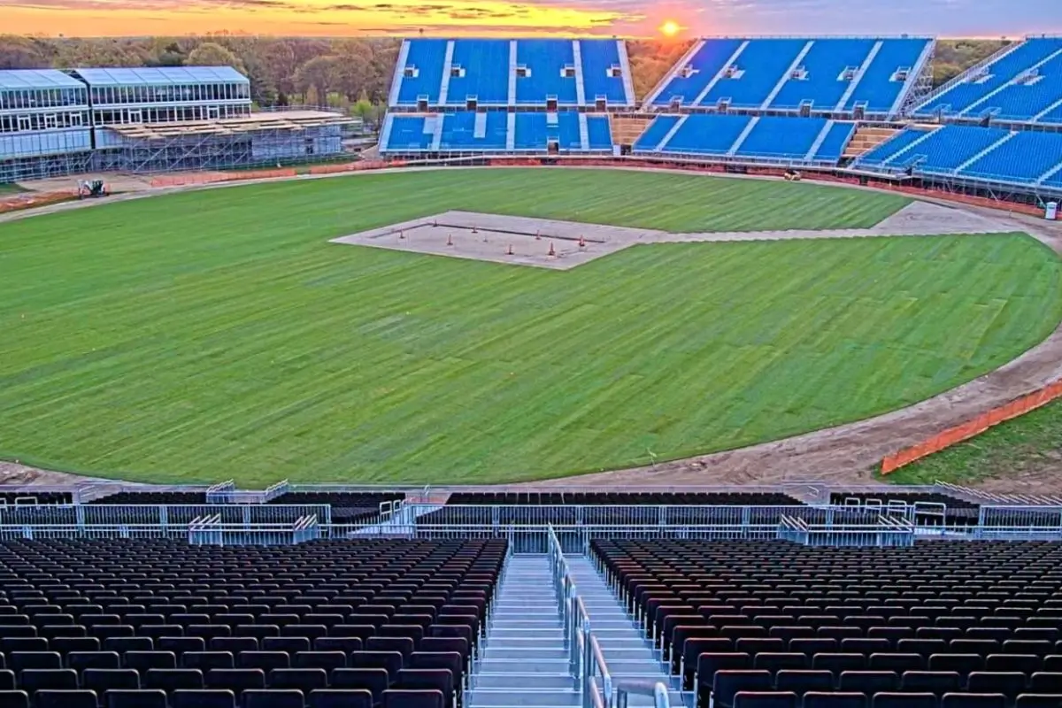 nassau stadium indoor 