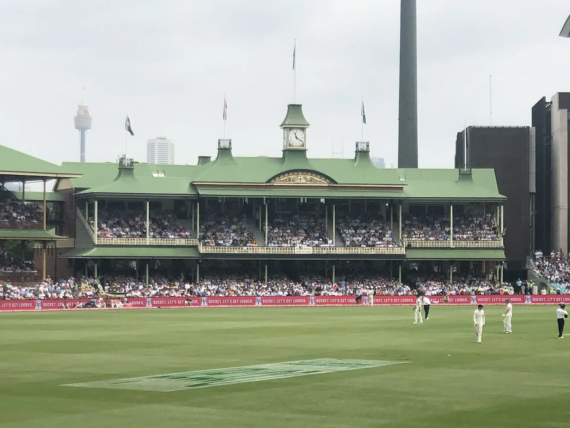 sydney cricket ground front view