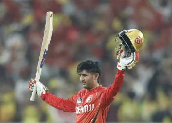 Priyansh Arya Century