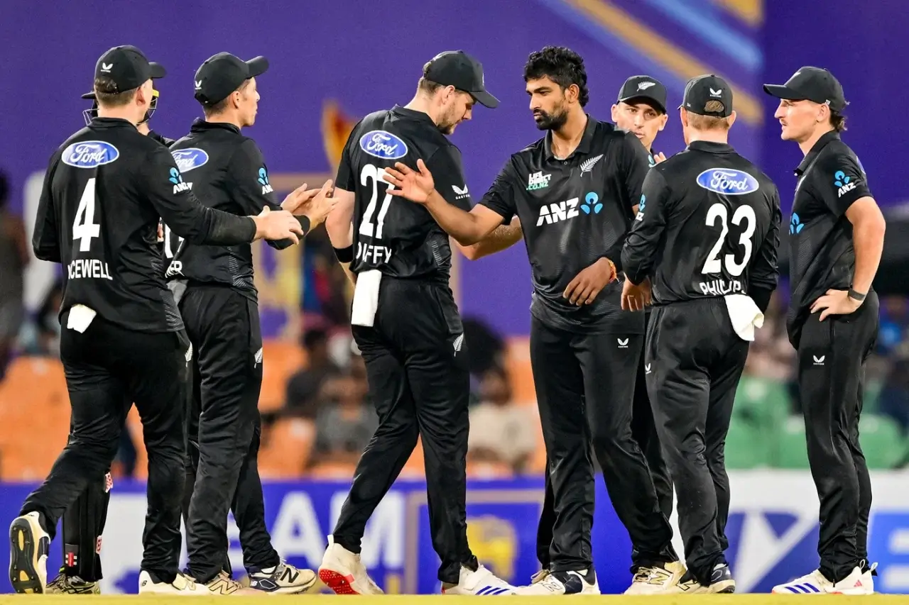Ish Sodhi Spin Bowler 