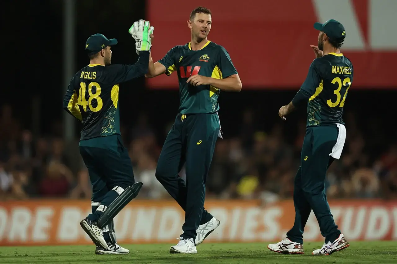 Australia Bowling Heroes
