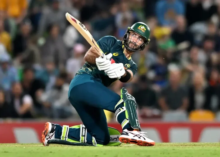 Glenn Maxwell Plays Short