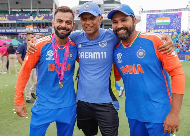 Rahul Dravid with Kohli and Rohit
