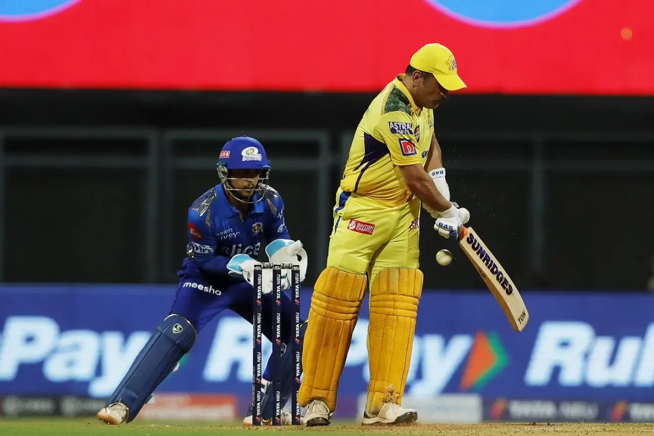 dhoni in mi vs csk