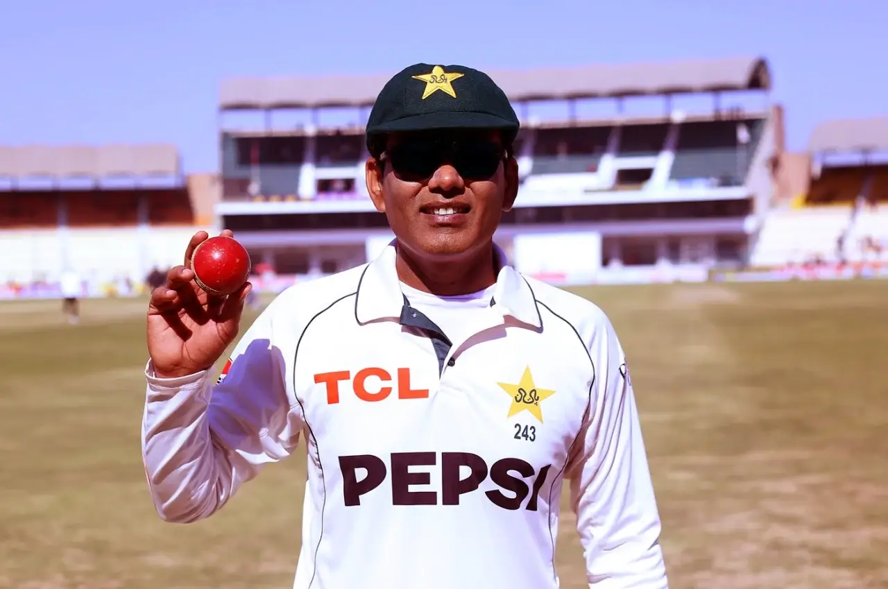 Noman Ali Spinner