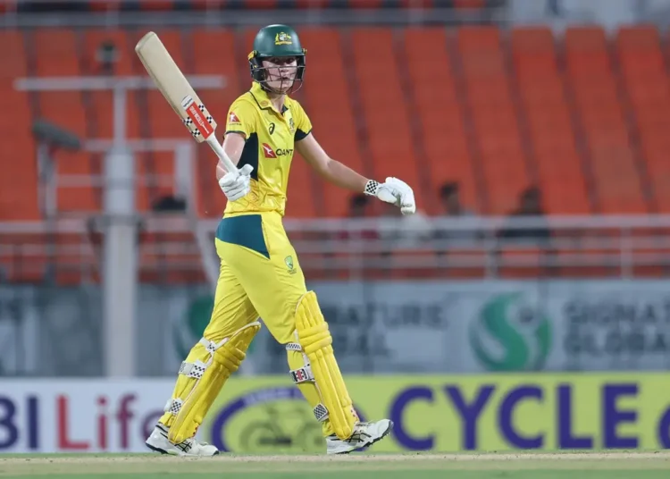 Annabel Sutherland Batting