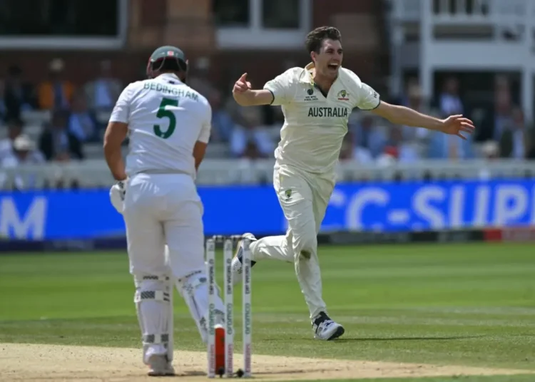 pat cummins pace bowler