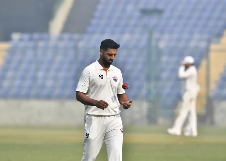 Auqib Nabi’s Bowler