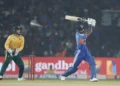 hardik pandya plays shot