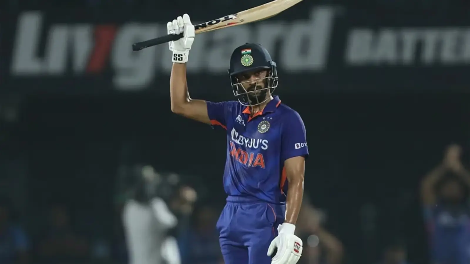 ruturaj gaikwad in blue jersey