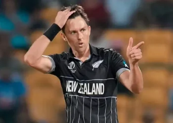 trent boult bowler