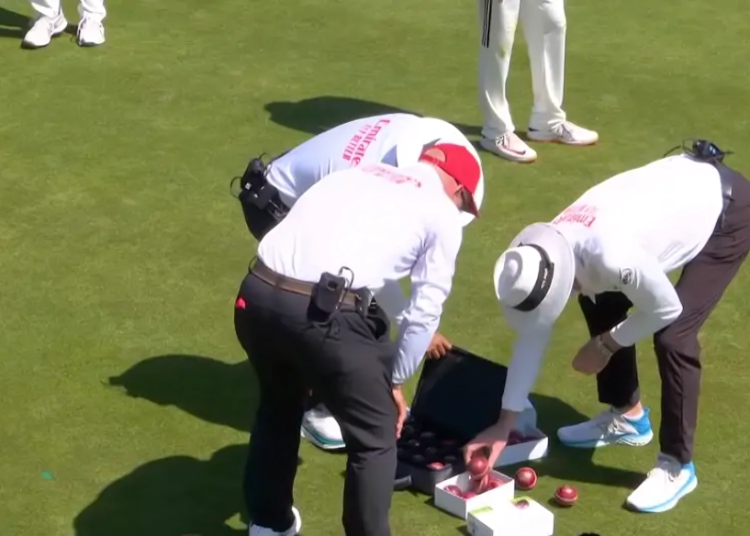 ICC ball change rules