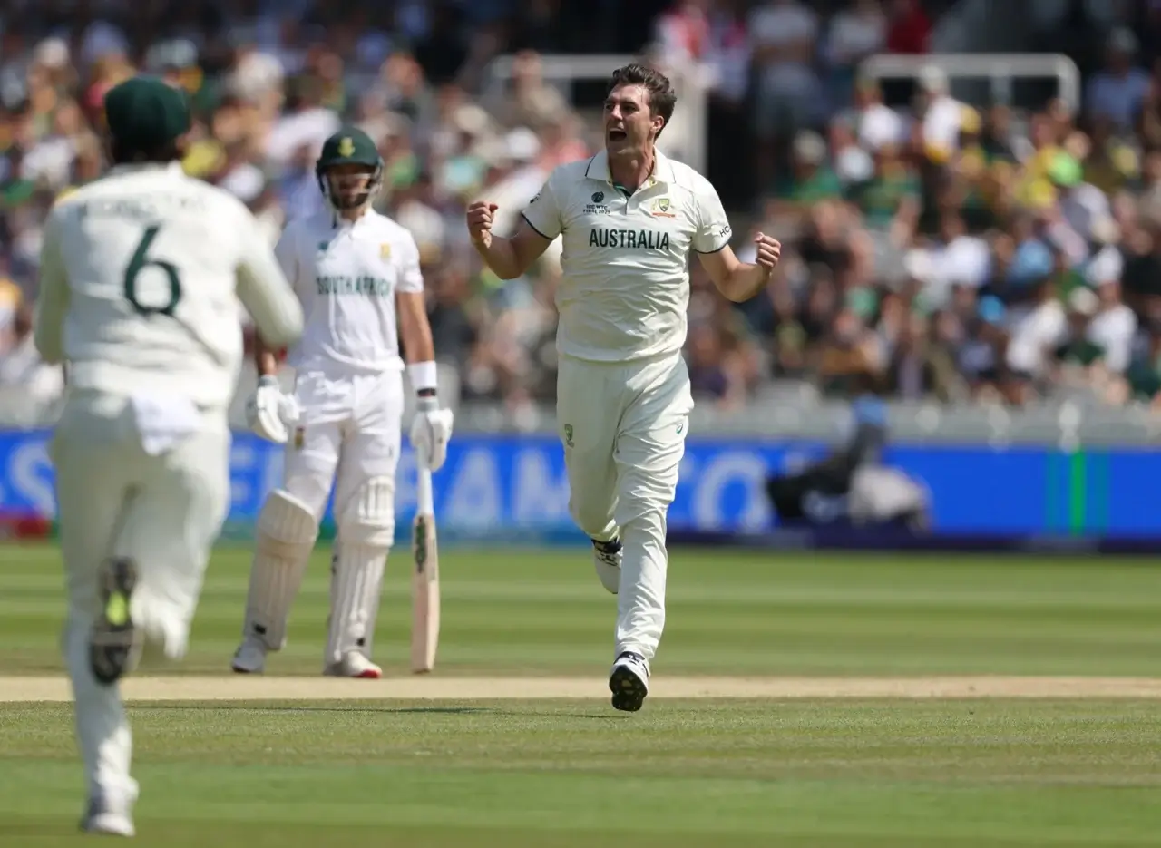 pat cummins bowling pace